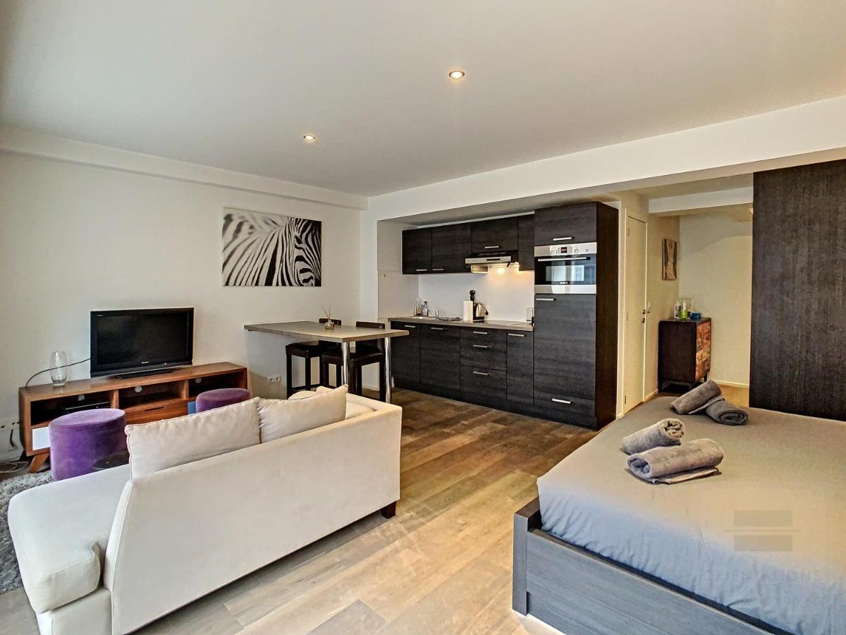 Flat Moliere Apartment Брюксел Екстериор снимка