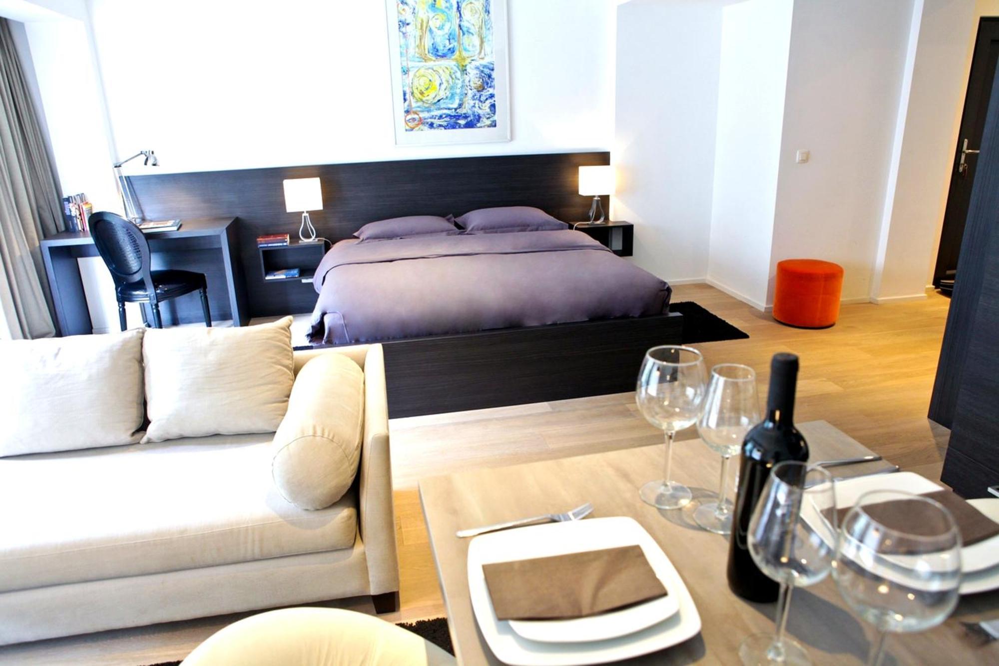 Flat Moliere Apartment Брюксел Екстериор снимка