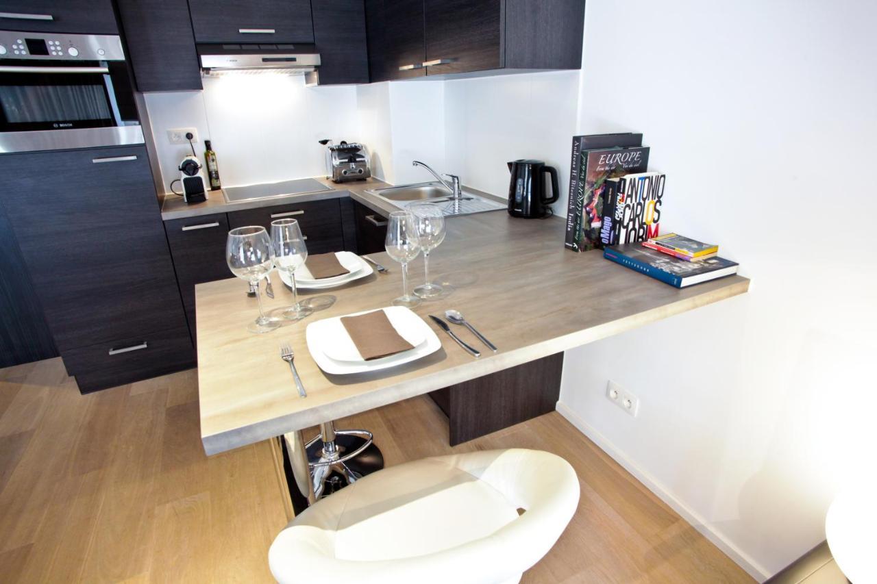 Flat Moliere Apartment Брюксел Екстериор снимка